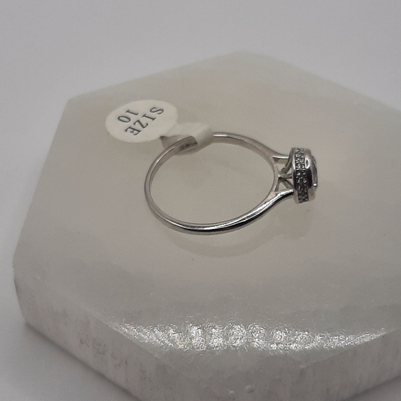 R1022 Clear Ring Plated - Fragrant Jewels - Picture 6 of 7